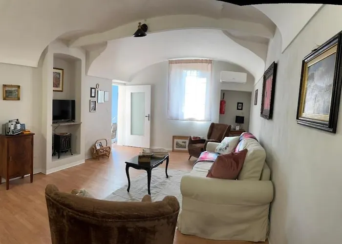 Lorenzo بيت للعطل